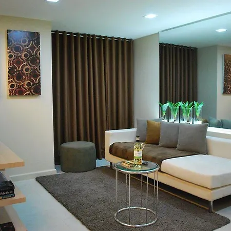 Bsa Twin Towers Aparthotel Mandaluyong Exterior photo