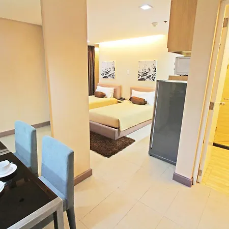 Bsa Twin Towers Aparthotel Mandaluyong Exterior photo