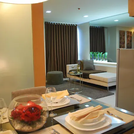 Bsa Twin Towers Aparthotel Mandaluyong Exterior photo