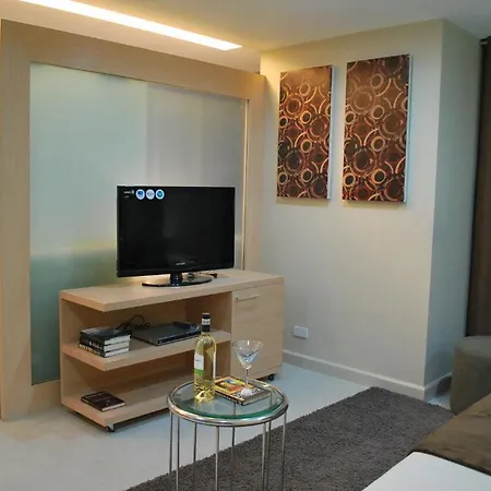 Bsa Twin Towers Aparthotel Mandaluyong Room photo