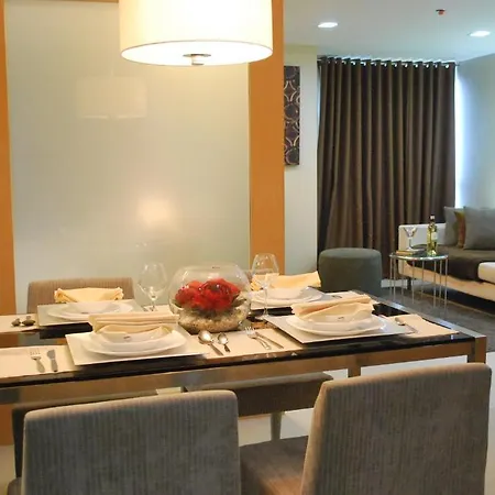 Bsa Twin Towers Aparthotel Mandaluyong Room photo