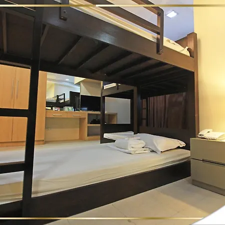 Bsa Twin Towers Aparthotel Mandaluyong Exterior photo