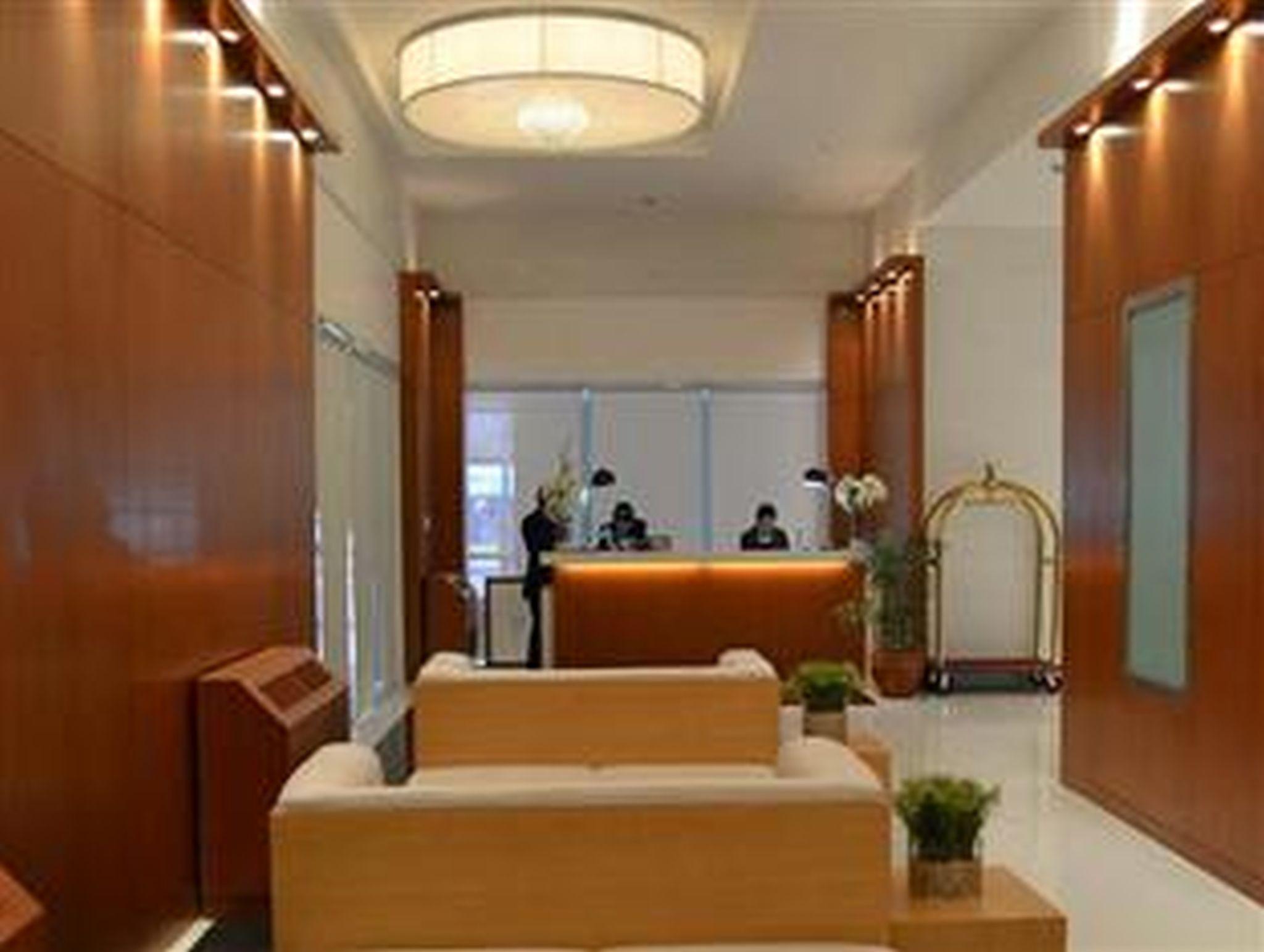 Bsa Twin Towers Aparthotel Mandaluyong