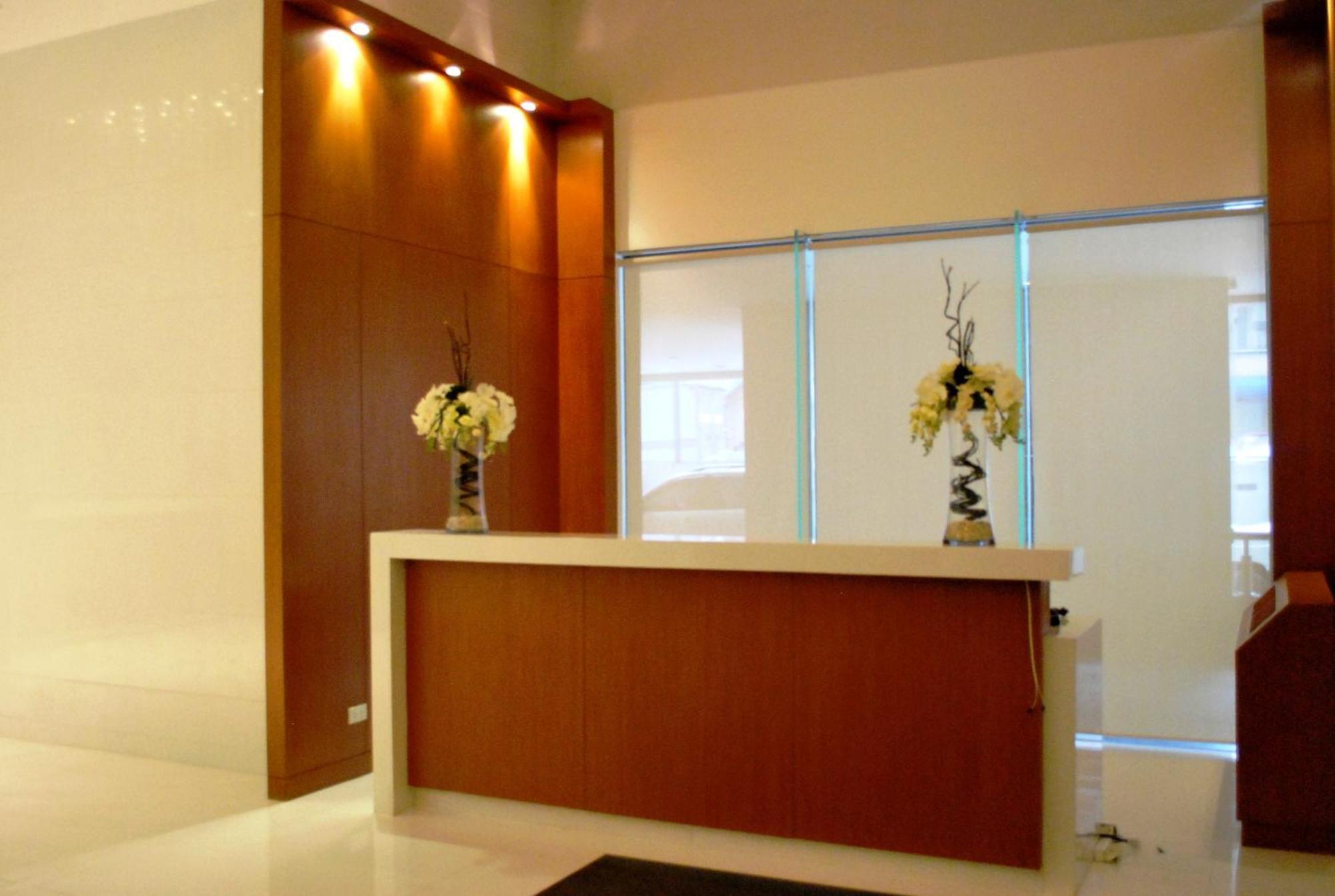 Aparthotel Bsa Twin Towers 4*