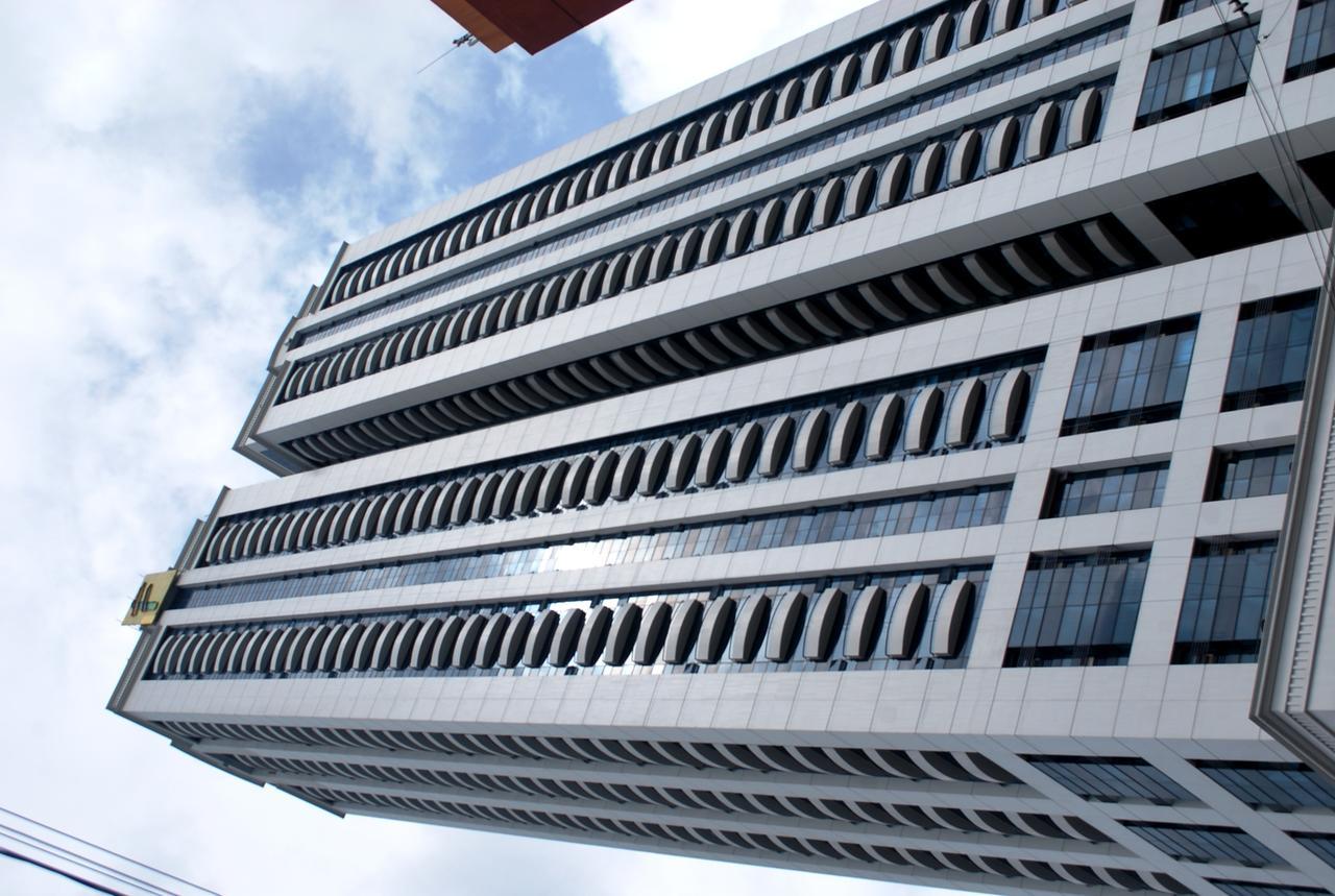 Aparthotel Bsa Twin Towers